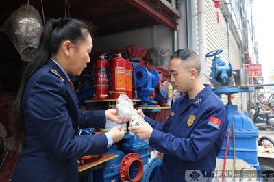 高新消防救援大隊開展消防產品專項聯合檢查行動