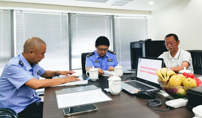 四川省公安廳保安監(jiān)管部門與省保安協(xié)會專家組赴瀘州開展保安工作&ldquo;雙隨機、一公開&rdquo;檢查